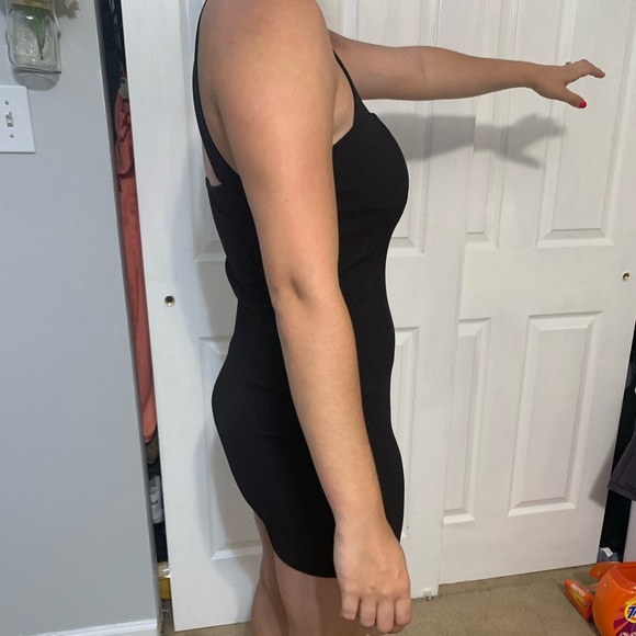 Guess black bot on mini dress - Picture 2 of 6